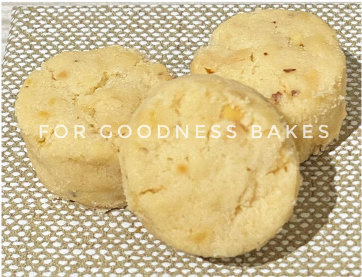 ALMOND COOKIES